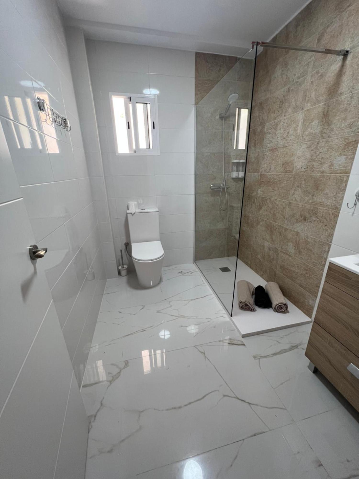 Fabuloso Apartamento,1a Linea De Playa A Estrenar. Appartement *